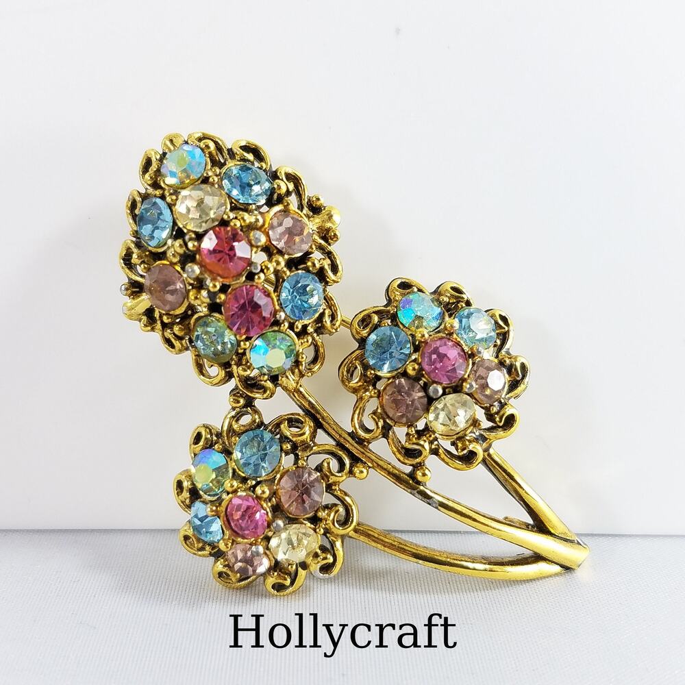 Hollycraft Pastel Rhinestone Floral Brooch, Gold Tone Flower Pin, 1960s Vintage